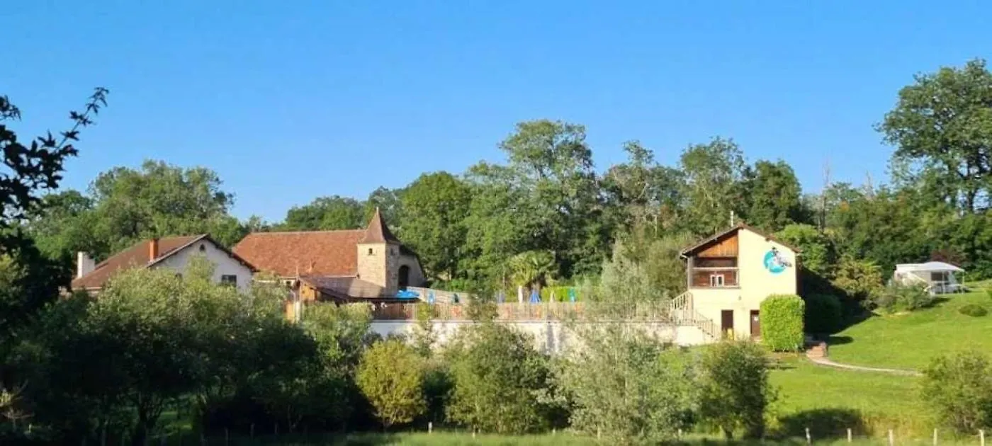 Reyrevignes  Camping 3 Etoiles - Piscine - Ccaideg 0*, Reyrevignes (Figeac)